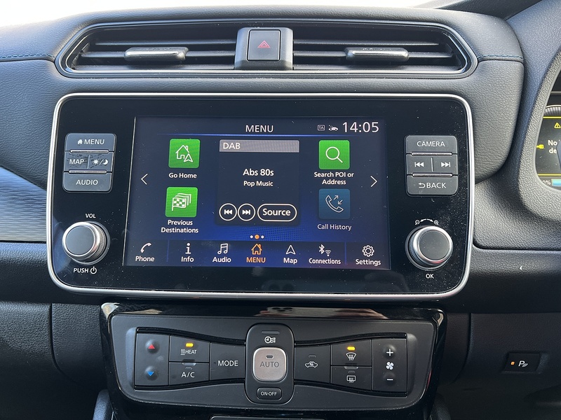 Nissan Leaf 40kWh N-Connecta Hatchback 5dr Electric Auto (150 ps) - U344