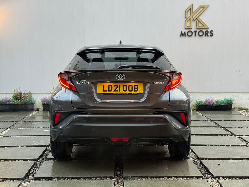 Toyota C-HR 1.8 VVT-h GPF Design SUV 5dr Petrol Hybrid CVT Euro 6 (s/s) (122 ps) - U346