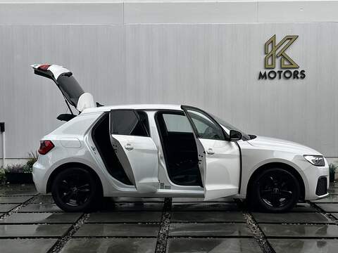Audi A1 1.0 TFSI 25 Technik Sportback 5dr Petrol S Tronic Euro 6 (s/s) (95 ps) - U349