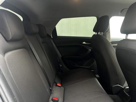 Audi A1 1.0 TFSI 25 Technik Sportback 5dr Petrol S Tronic Euro 6 (s/s) (95 ps) - U349