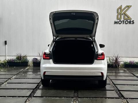 Audi A1 1.0 TFSI 25 Technik Sportback 5dr Petrol S Tronic Euro 6 (s/s) (95 ps) - U349