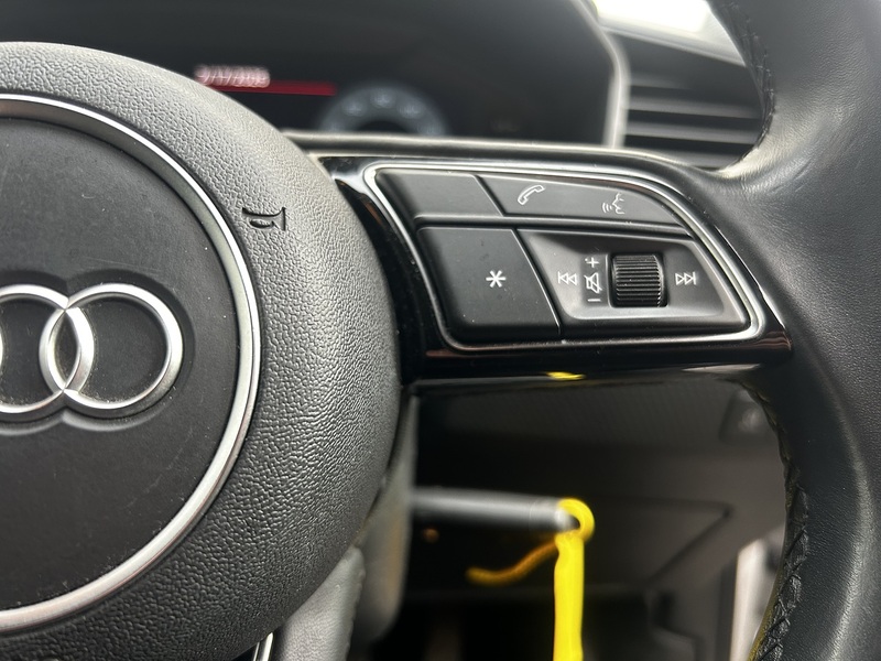 Audi A1 1.0 TFSI 25 Technik Sportback 5dr Petrol S Tronic Euro 6 (s/s) (95 ps) - U349