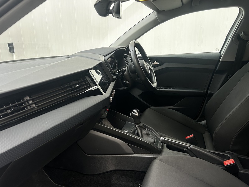 Audi A1 1.0 TFSI 25 Technik Sportback 5dr Petrol S Tronic Euro 6 (s/s) (95 ps) - U349