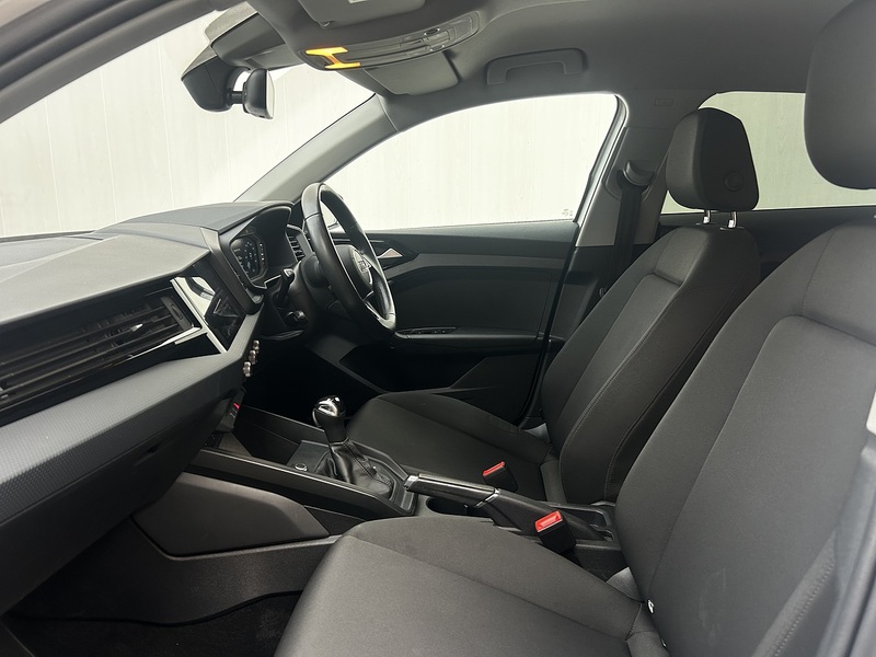 Audi A1 1.0 TFSI 25 Technik Sportback 5dr Petrol S Tronic Euro 6 (s/s) (95 ps) - U349