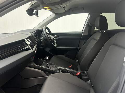 Audi A1 1.0 TFSI 25 Technik Sportback 5dr Petrol S Tronic Euro 6 (s/s) (95 ps) - U349