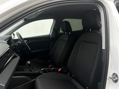 Audi A1 1.0 TFSI 25 Technik Sportback 5dr Petrol S Tronic Euro 6 (s/s) (95 ps) - U349