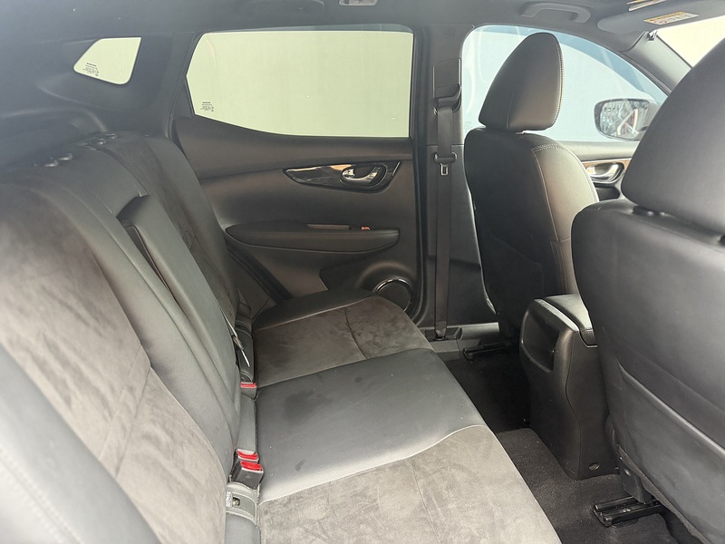 Nissan Qashqai 1.2 DIG-T N-Vision SUV 5dr Petrol Manual 2WD Euro 6 (s/s) (115 ps) - U354