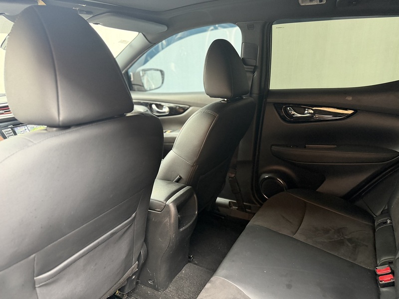 Nissan Qashqai 1.2 DIG-T N-Vision SUV 5dr Petrol Manual 2WD Euro 6 (s/s) (115 ps) - U354