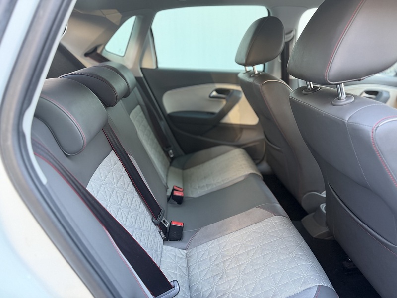 Volkswagen Polo 1.0 beats Hatchback 5dr Petrol Manual Euro 6 (s/s) (60 ps) - U356