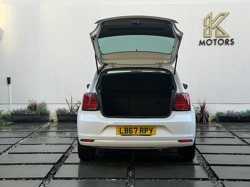 Volkswagen Polo 1.0 beats Hatchback 5dr Petrol Manual Euro 6 (s/s) (60 ps) - U356