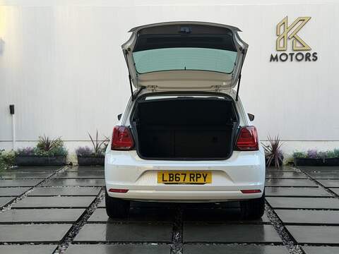 Volkswagen Polo 1.0 beats Hatchback 5dr Petrol Manual Euro 6 (s/s) (60 ps) - U356
