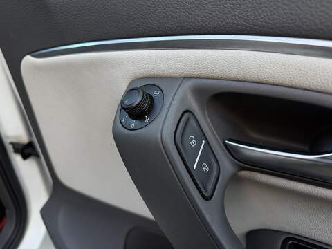 Volkswagen Polo 1.0 beats Hatchback 5dr Petrol Manual Euro 6 (s/s) (60 ps) - U356