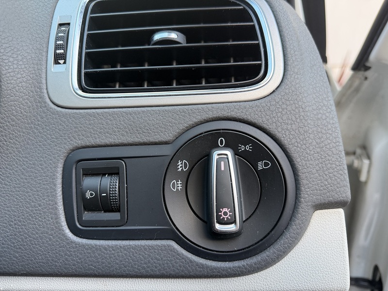 Volkswagen Polo 1.0 beats Hatchback 5dr Petrol Manual Euro 6 (s/s) (60 ps) - U356