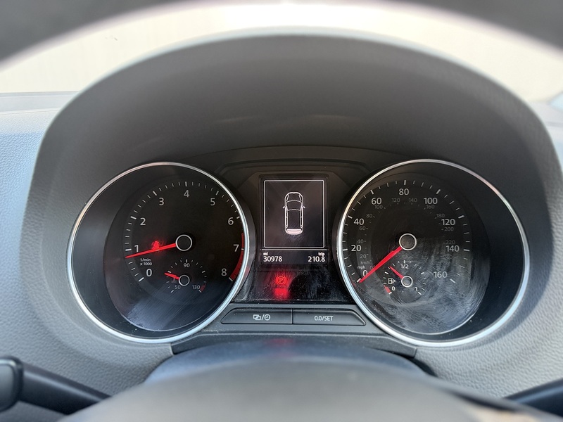 Volkswagen Polo 1.0 beats Hatchback 5dr Petrol Manual Euro 6 (s/s) (60 ps) - U356