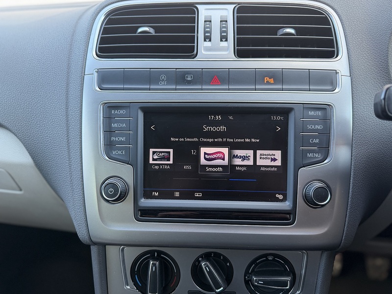 Volkswagen Polo 1.0 beats Hatchback 5dr Petrol Manual Euro 6 (s/s) (60 ps) - U356