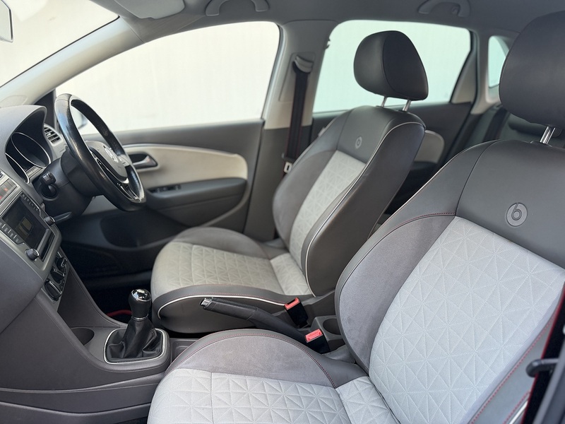 Volkswagen Polo 1.0 beats Hatchback 5dr Petrol Manual Euro 6 (s/s) (60 ps) - U356