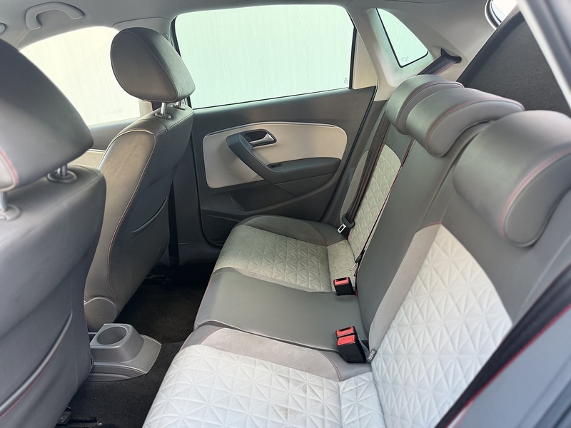 Volkswagen Polo 1.0 beats Hatchback 5dr Petrol Manual Euro 6 (s/s) (60 ps) - U356