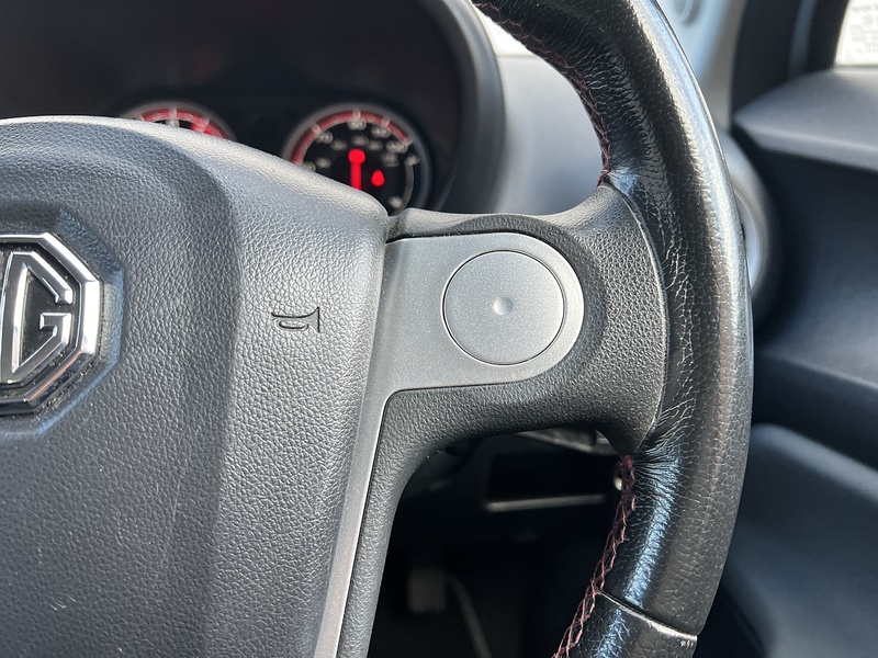 MG MG3 1.5 VTi-TECH 3Form Sport Hatchback 5dr Petrol Manual Euro 6 (s/s) (106 ps) - U359