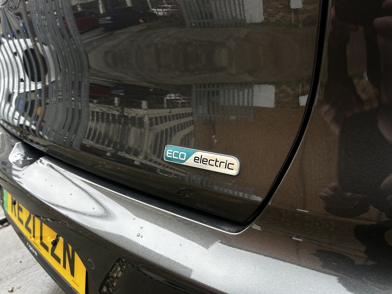 Kia Niro 64kWh 4+ SUV 5dr Electric Auto (201 bhp) - U372