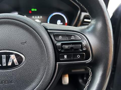Kia Niro 64kWh 4+ SUV 5dr Electric Auto (201 bhp) - U372