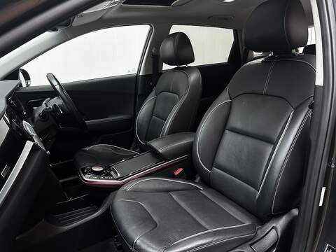 Kia Niro 64kWh 4+ SUV 5dr Electric Auto (201 bhp) - U372