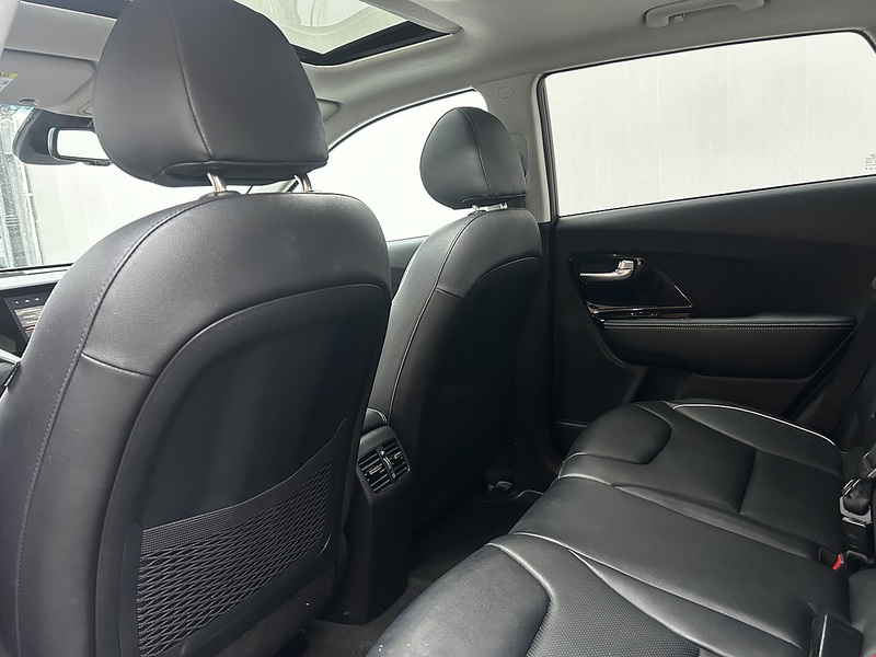 Kia Niro 64kWh 4+ SUV 5dr Electric Auto (201 bhp) - U372