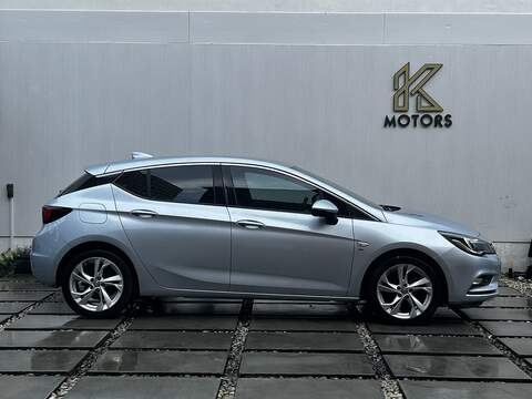 Vauxhall Astra 1.4i Turbo SRi Nav Hatchback 5dr Petrol Auto Euro 6 (s/s) (150 ps) - U373