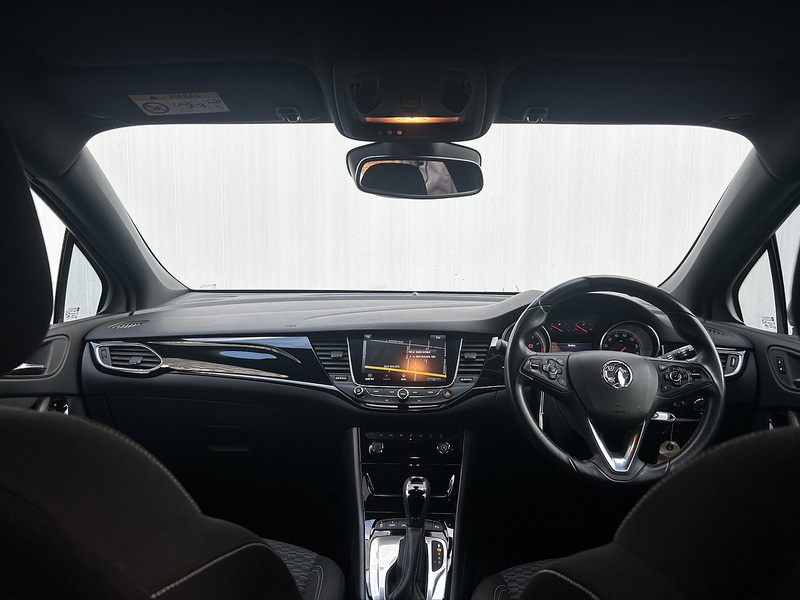 Vauxhall Astra 1.4i Turbo SRi Nav Hatchback 5dr Petrol Auto Euro 6 (s/s) (150 ps) - U373