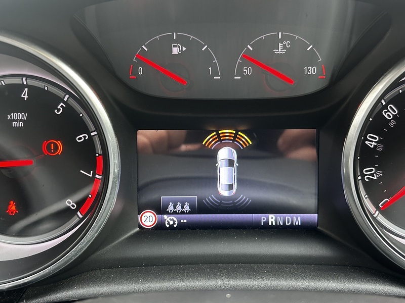 Vauxhall Astra 1.4i Turbo SRi Nav Hatchback 5dr Petrol Auto Euro 6 (s/s) (150 ps) - U373