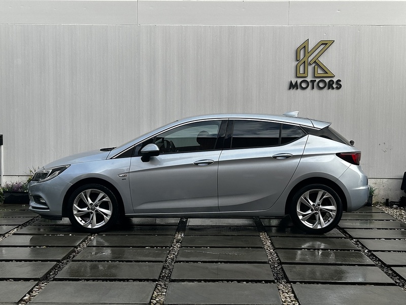 Vauxhall Astra 1.4i Turbo SRi Nav Hatchback 5dr Petrol Auto Euro 6 (s/s) (150 ps) - U373