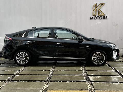 Hyundai IONIQ 38.3kWh Premium Hatchback 5dr Electric Auto (136 ps) - U374