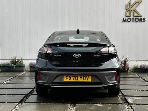 Hyundai IONIQ 38.3kWh Premium Hatchback 5dr Electric Auto (136 ps) - U374