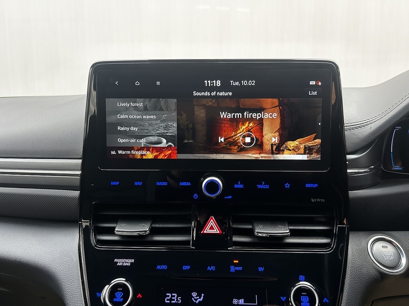 Hyundai IONIQ 38.3kWh Premium Hatchback 5dr Electric Auto (136 ps) - U374