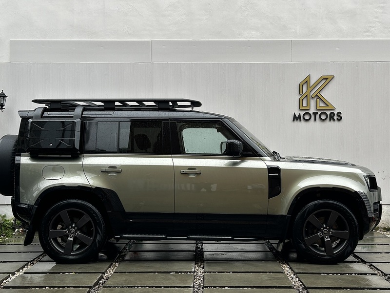 Land Rover Defender 110 2.0 Si4 HSE SUV 5dr Petrol Auto 4WD Euro 6 (s/s) (300 ps) - U381