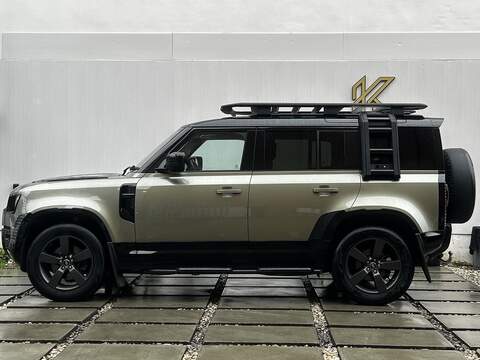 Land Rover Defender 110 2.0 Si4 HSE SUV 5dr Petrol Auto 4WD Euro 6 (s/s) (300 ps) - U381