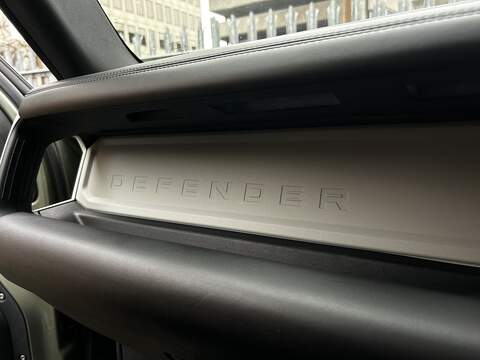 Land Rover Defender 110 2.0 Si4 HSE SUV 5dr Petrol Auto 4WD Euro 6 (s/s) (300 ps) - U381