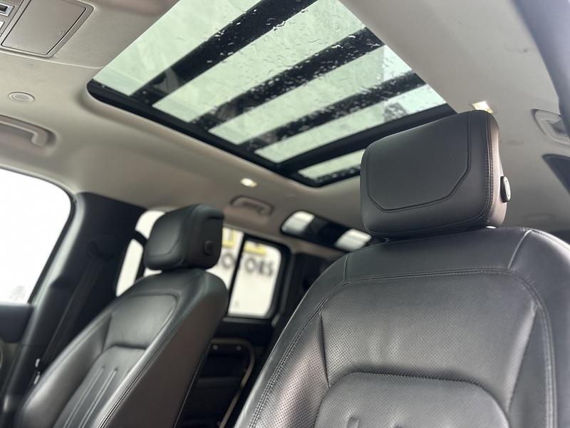 Land Rover Defender 110 2.0 Si4 HSE SUV 5dr Petrol Auto 4WD Euro 6 (s/s) (300 ps) - U381