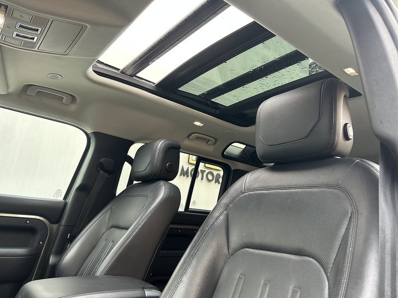 Land Rover Defender 110 2.0 Si4 HSE SUV 5dr Petrol Auto 4WD Euro 6 (s/s) (300 ps) - U381