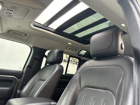 Land Rover Defender 110 2.0 Si4 HSE SUV 5dr Petrol Auto 4WD Euro 6 (s/s) (300 ps) - U381