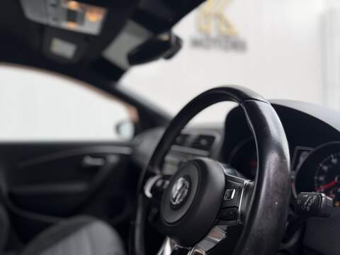 Volkswagen Polo 1.0 TSI BlueMotion Tech R-Line Hatchback 5dr Petrol Manual Euro 6 (s/s) (110 bhp) - U383