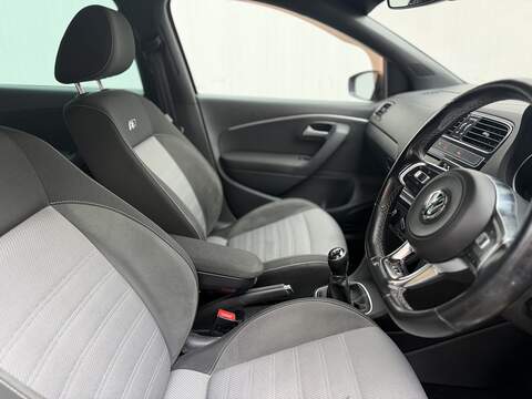 Volkswagen Polo 1.0 TSI BlueMotion Tech R-Line Hatchback 5dr Petrol Manual Euro 6 (s/s) (110 bhp) - U383