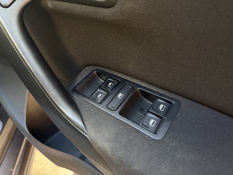 Volkswagen Polo 1.0 TSI BlueMotion Tech R-Line Hatchback 5dr Petrol Manual Euro 6 (s/s) (110 bhp) - U383