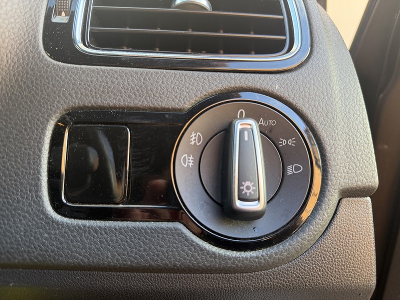 Volkswagen Polo 1.0 TSI BlueMotion Tech R-Line Hatchback 5dr Petrol Manual Euro 6 (s/s) (110 bhp) - U383