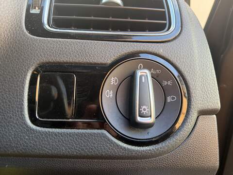 Volkswagen Polo 1.0 TSI BlueMotion Tech R-Line Hatchback 5dr Petrol Manual Euro 6 (s/s) (110 bhp) - U383