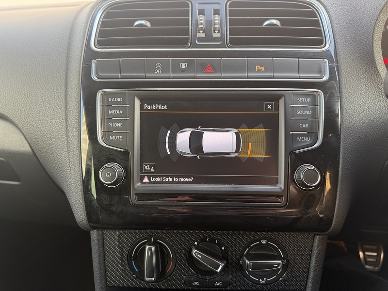 Volkswagen Polo 1.0 TSI BlueMotion Tech R-Line Hatchback 5dr Petrol Manual Euro 6 (s/s) (110 bhp) - U383