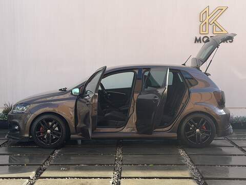 Volkswagen Polo 1.0 TSI BlueMotion Tech R-Line Hatchback 5dr Petrol Manual Euro 6 (s/s) (110 bhp) - U383