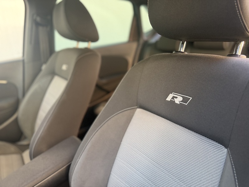 Volkswagen Polo 1.0 TSI BlueMotion Tech R-Line Hatchback 5dr Petrol Manual Euro 6 (s/s) (110 bhp) - U383