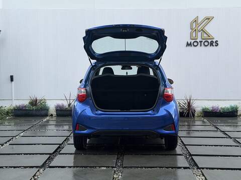 Toyota Yaris 1.5 VVT-h Icon Hatchback 5dr Petrol Hybrid E-CVT Euro 6 (s/s) (100 ps) - U384