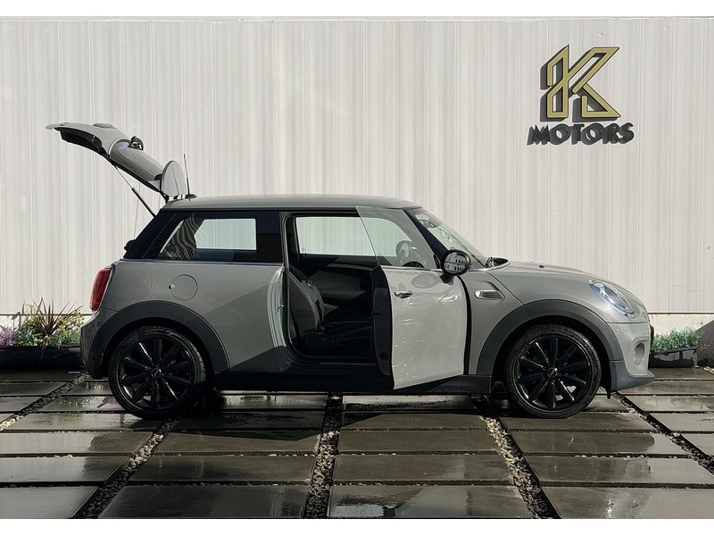 MINI Hatch 1.5 Cooper Hatchback 3dr Petrol Auto Euro 6 (s/s) (136 ps) - U388