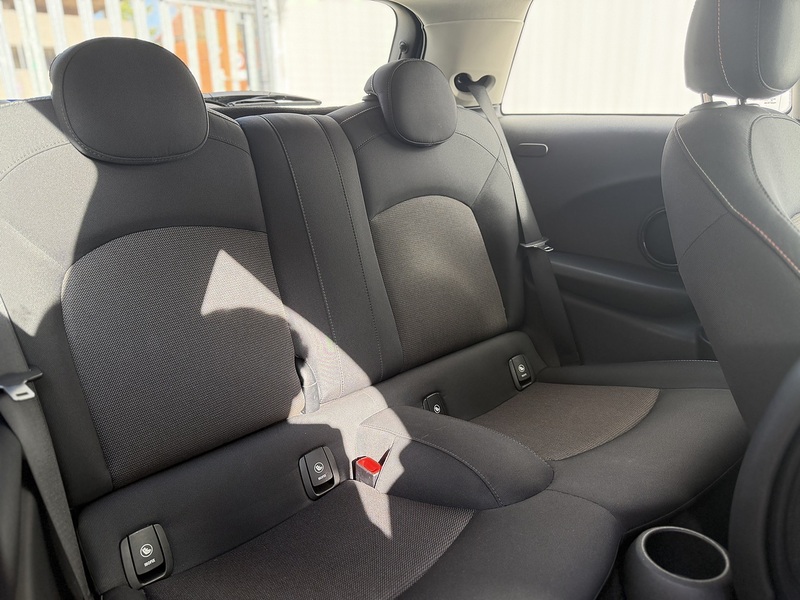 MINI Hatch 1.5 Cooper Hatchback 3dr Petrol Auto Euro 6 (s/s) (136 ps) - U388